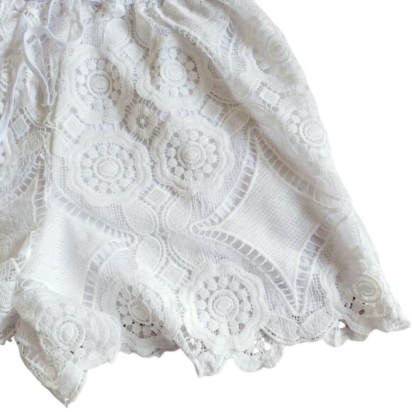 LIV Los Angeles racerback white sleeveless tank cami lace shorts romper Sz M NEW - Picture 3 of 7